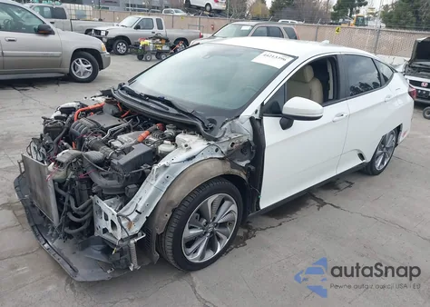 2018 Honda Clarity Plug-In Hybrid Touring z USA, uszkodzony, nr VIN JHMZC5F38JC007208